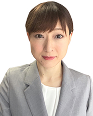 足利　和子