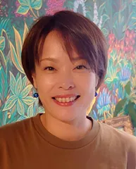 友田　由美