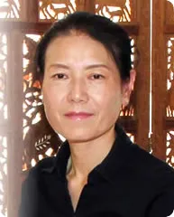 田野辺　律子